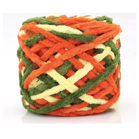 ERDOUY Chunky Yarn, Super Soft Acrylic Bulky Thick Washable Yarn for Arm Knitting DIY Handmade Blankets Scarf Sweater Cream About 100g(A31)