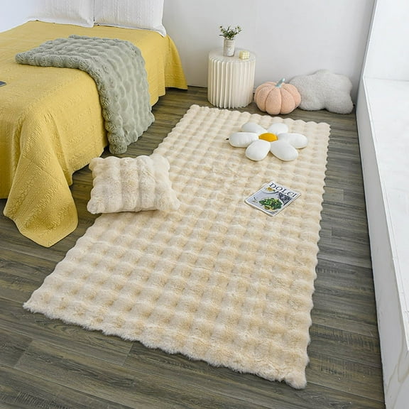 ERDOUY Plush Table Runner,Faux Sheepskin Decorative Shaggy Dresser Scarf,Not-Slip Desk Pad,Luxury False Fur Dresser Tablecloth-Beige 50x80cm(19.69x31.5inch)