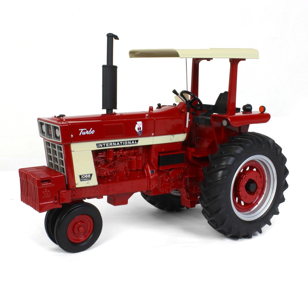 ❦ ERTL 1:16 International Harvester 1066 Narrow, Limited