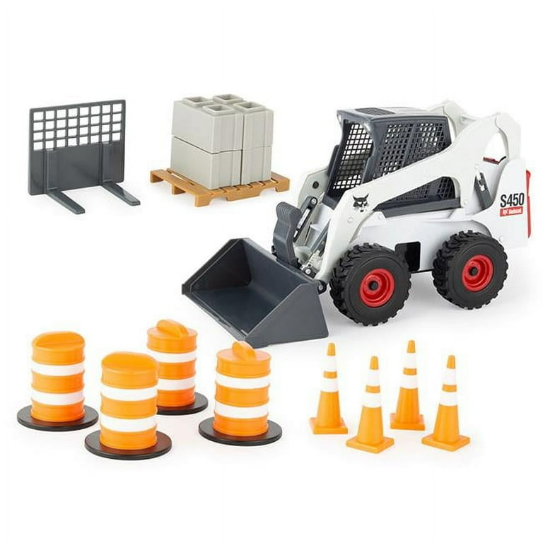 ERTL Bobcat Skid Steer with Barrells Cones Big Farm Series
