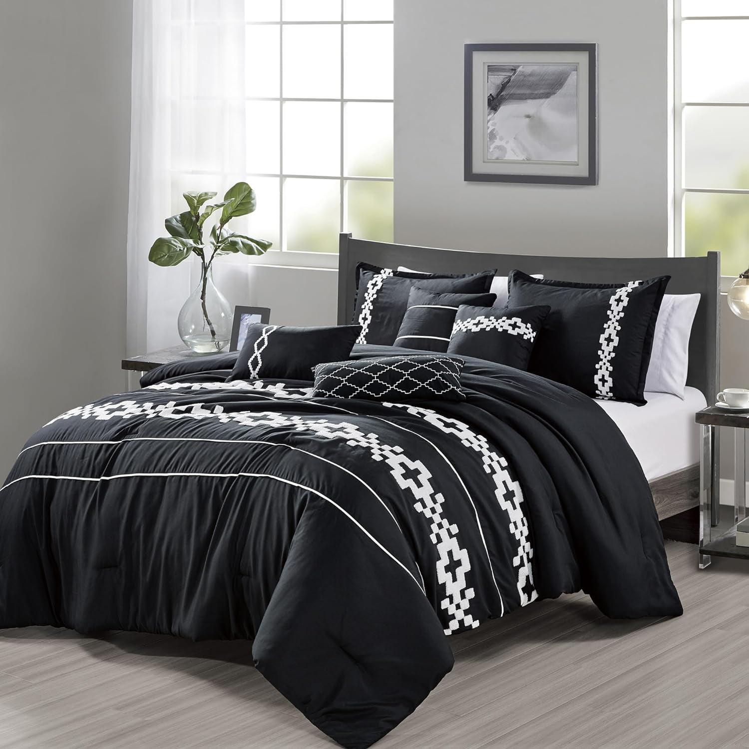 Queen Black and White Boho Reversible Comforter Set