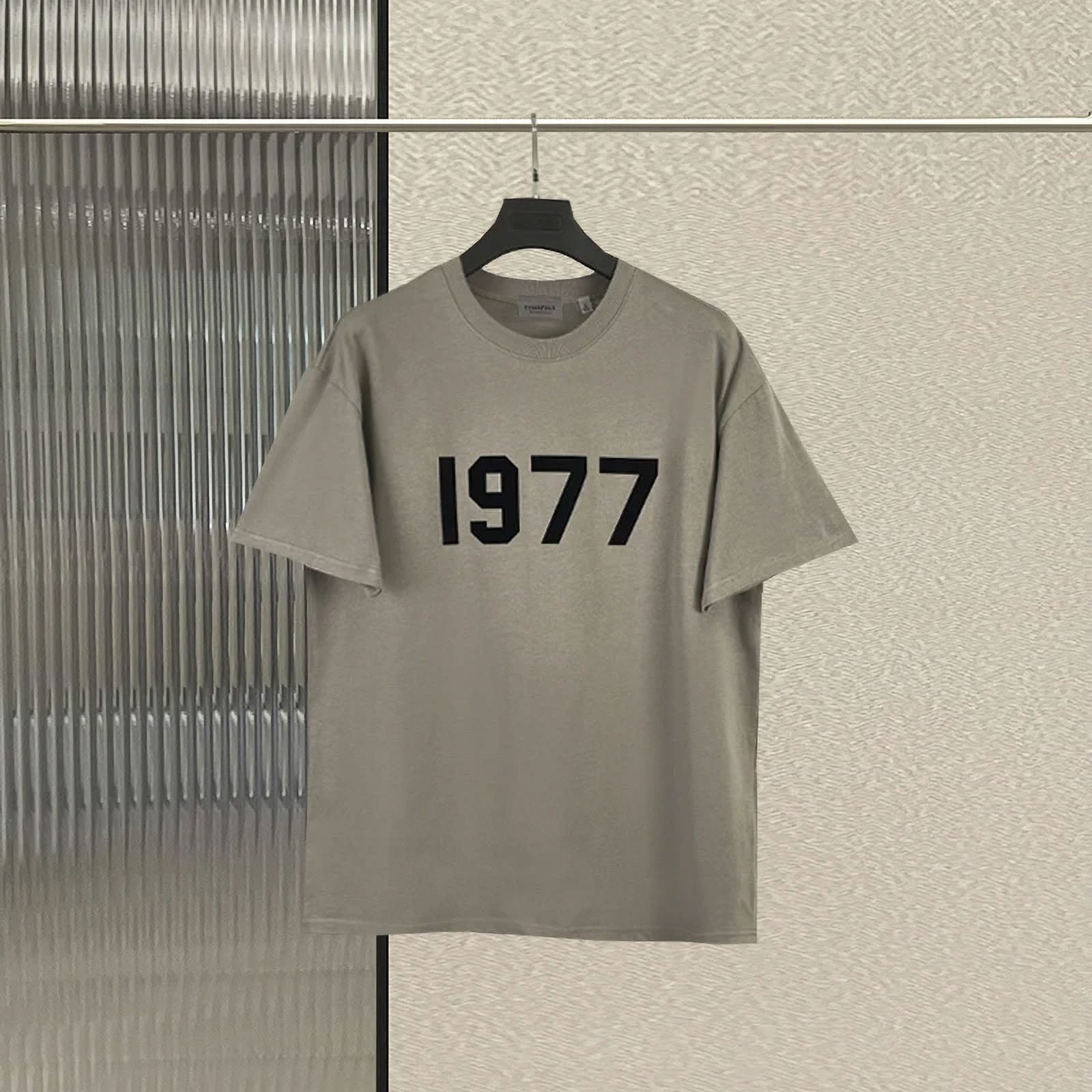 ESSENTIALS Short Sleeve Fashion 1977 Letters Logo Tops Tee Shirts High ...