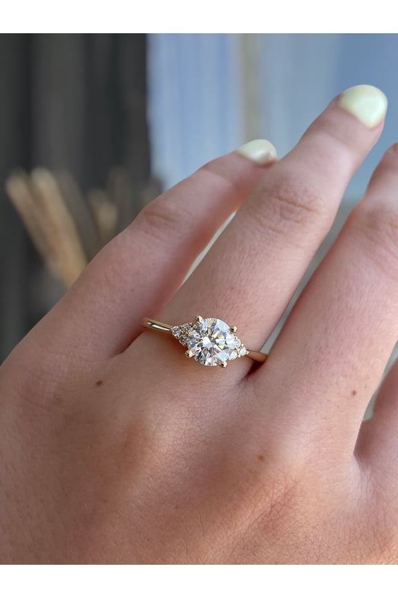 1.15ctw Round Lab Grown Diamond Trinity Accent Ring 18K Yellow Gold Ring for Women US 5