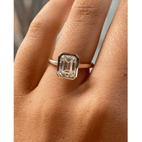 ESTE ORIGIN 2.00Ct Emerald Cut Bezel Set Moissanite Solitaire Engagement Ring in 10K Rose Gold for Women US 10