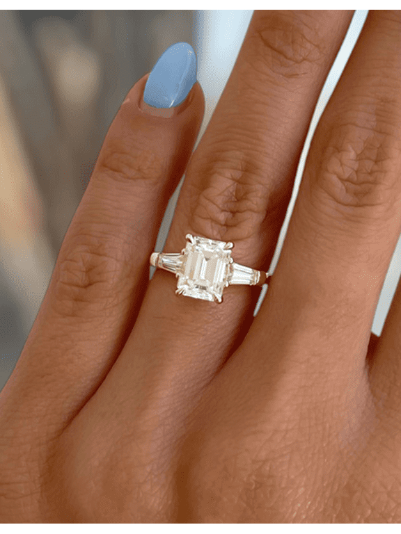2.00Ct Emerald Cut Moissanite Trilogy Engagement Ring – Tapered Baguette Sides in 14K White Gold for Women US 4