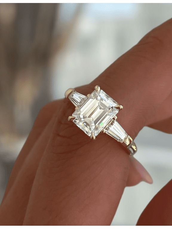 2.30Ct Three Stone Emerald Cut Moissanite Engagement Ring, Side Tapered Baguette Diamond Wedding Bridal Valentine Gift 14K Rose Gold Ring for Her, US 5.