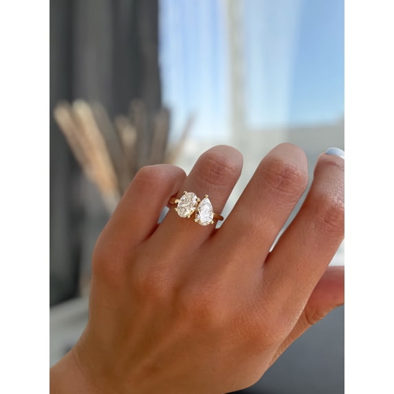 ESTE ORIGIN 2TCW Oval & Pear Lab Diamond Two Stone Style Engagement Ring, Toi Et Moi Ring for Women in 10K White Gold, available in sizes US 9.