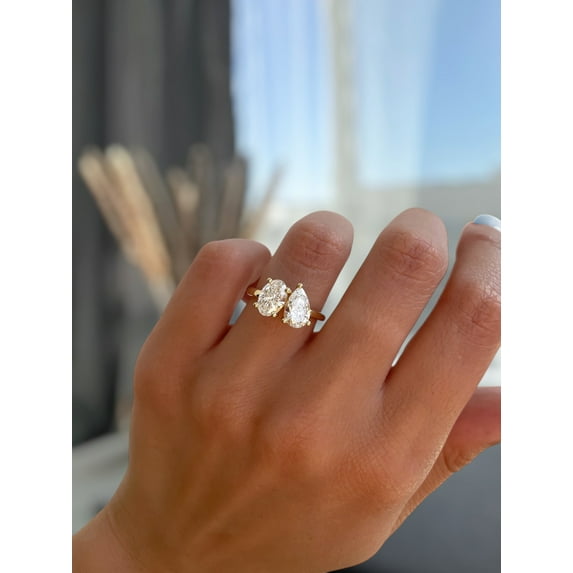 ESTE ORIGIN 4.00Ct Toi Et Moi Oval & Pear Cut Moissanite Engagement Ring – Dual Center Stones, 2mm Band in 10K White Gold for Women