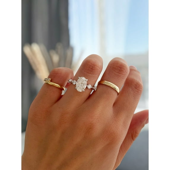 ESTE ORIGIN 2.00Ct Oval Cut Lab-Grown Diamond Solitaire Engagement Ring, Hidden Halo & Accent Stone Ring in 18K Yellow Gold for Women