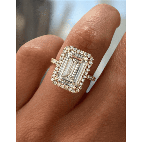 ESTE ORIGIN 4.00Ct Emerald Cut Moissanite Engagement Ring – Pavé Band, Classic Halo Setting in 14K Rose Gold for Women US 10.5
