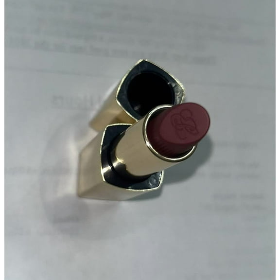 Estée Lauder Pure Color Long-Lasting Matte Lipstick 690 Don't Stop