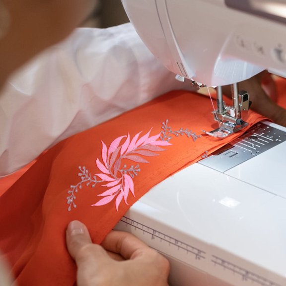 ETHZZLE DIY Clothing Patch Pink Leaf Design for Decoration Use 2Pcs