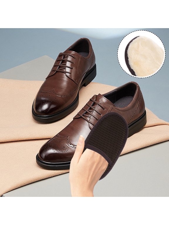 Soft Imitation Wool Khaki Shoe Polishing Gloves for Efficient Debris Absorption