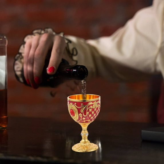ETHZZLE Reusable Red Metal Liquor Cup Retro Design for Home Bar Decoration