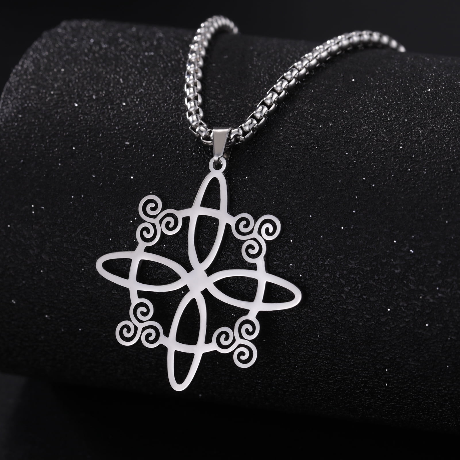EUEAVAN Silver Triskele Triskelion Witch Knot Pendant Necklace ...