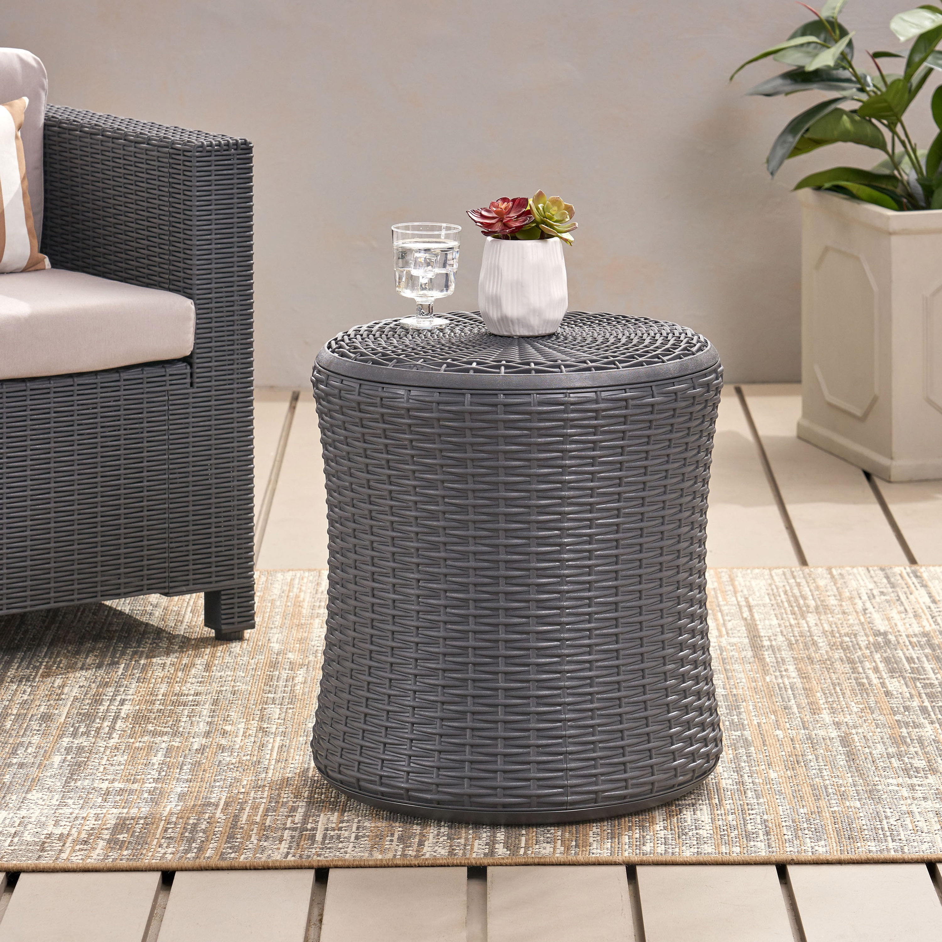 EUROCO 19" Round Side Table, Small End Table with Screw-on Top Cover Design for Bedroom Balcony Patio Living Room