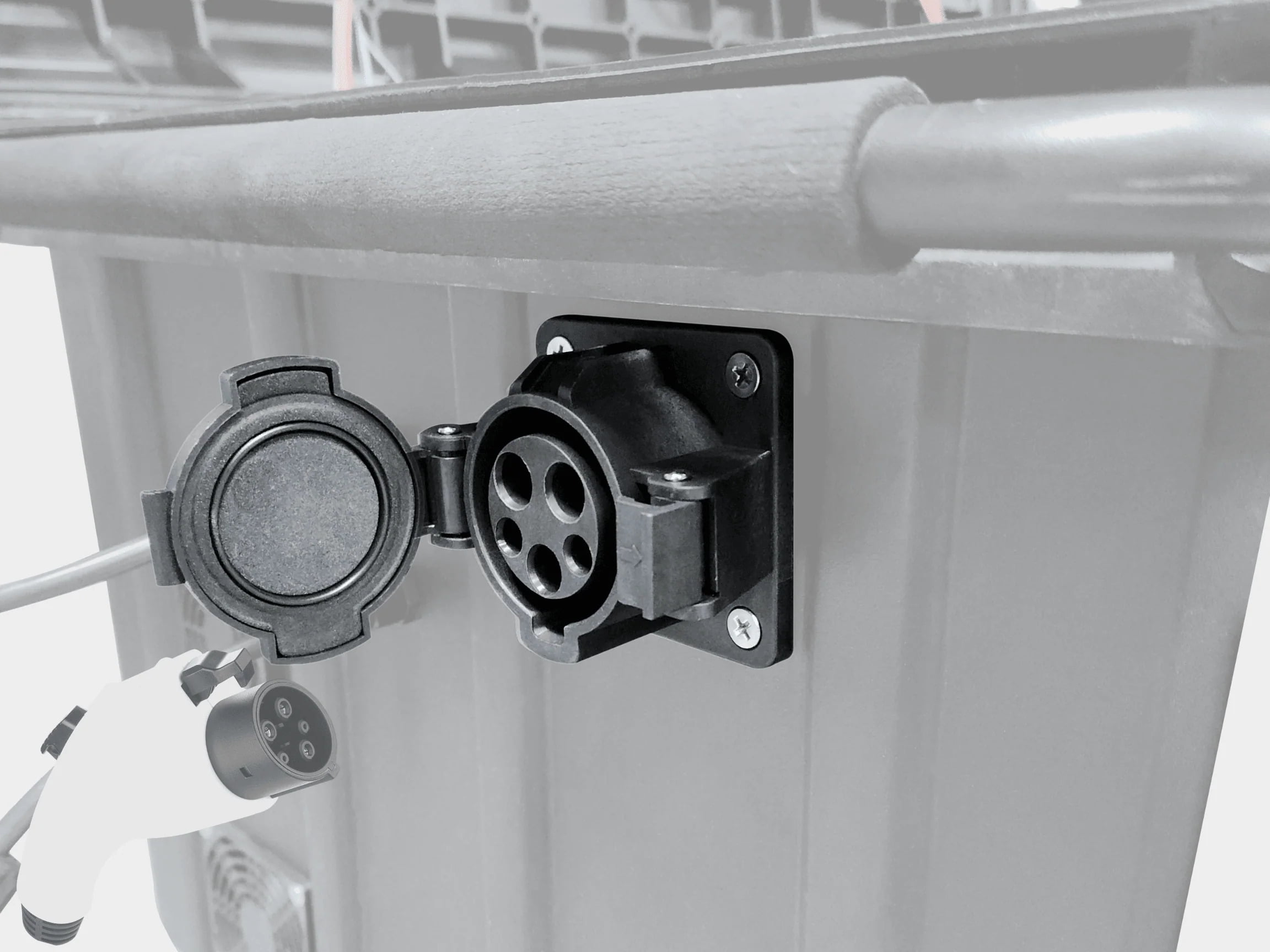 EV Charger Input J1772 Receptacle, 48A 240VAC (11.5kW) Input for