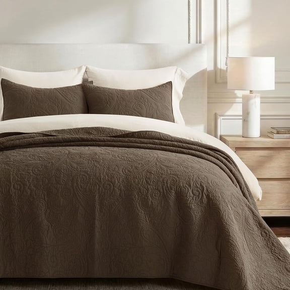 EVERGRACE 100% Cotton Paisley Quilt Set, Queen Size 3 Piece Set – Prewashed Lightweight Bedspread with 2 Shams, Soft & Breathable Matelasse Coverlet for All-Season Comfort, Cocoa Brown