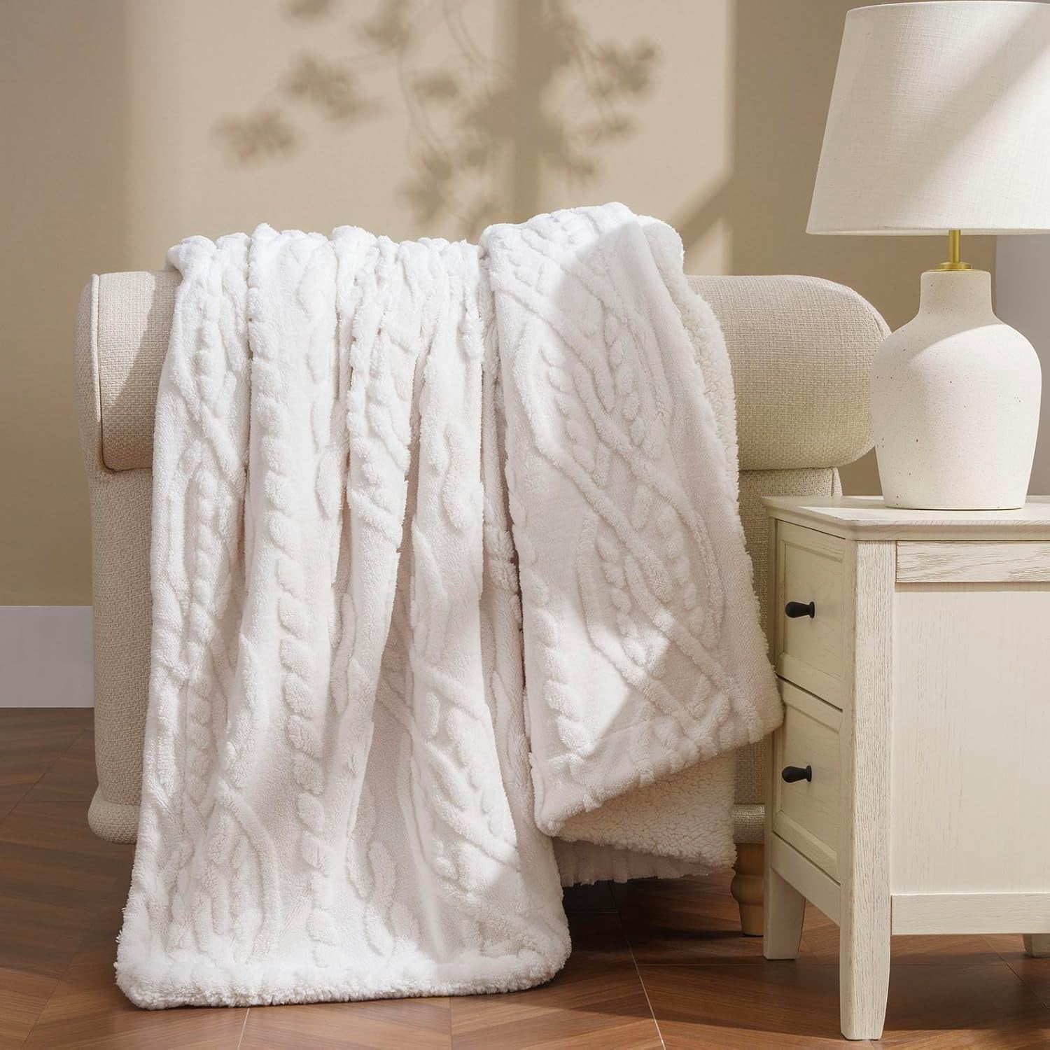 EVERGRACE Classic Cable Jacquard Sherpa Fleece Throw Blanket for Couch, Soft Cozy Fuzzy Plush Blankets for All Seasons, Reversible Thick Warm Blanket for Bed, Sofa, Bleach White, 50'' x 60''