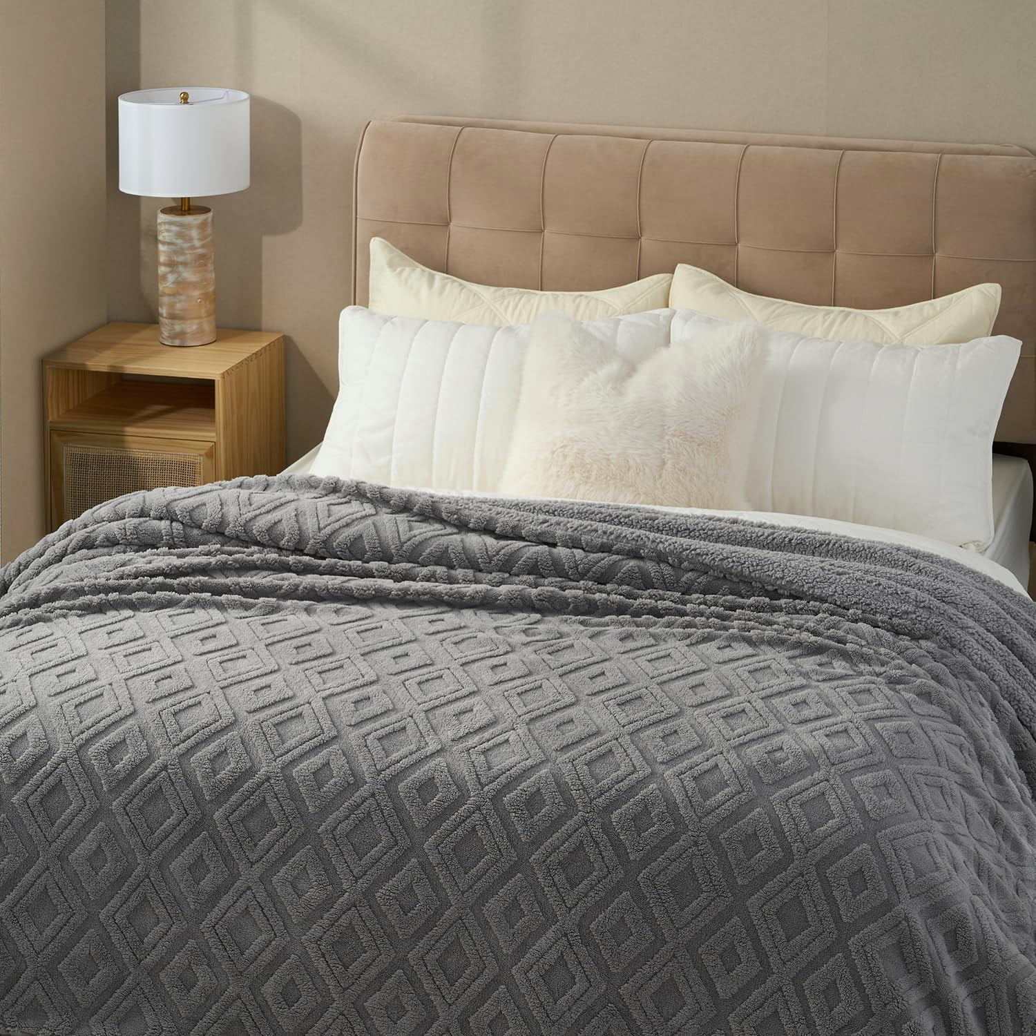 EVERGRACE Jacquard Boho Sherpa Fleece Throw Blanket for Couch, Super Soft Cozy Fuzzy Plush Blankets for Winter, Reversible Thick Warm Blanket for Bed, Sofa, Living Room, Grey, 90'' x 90''