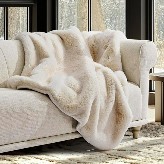 EVERGRACE Luxury Soft Faux Chinchilla Fur Throw Blanket for Couch, Warm Thick Heavy Winter Throw Blanket 1220GSM for Bed, Fluffy Cozy Mink Blanket with Reversible Velvet, Arctic White, 50''x60''