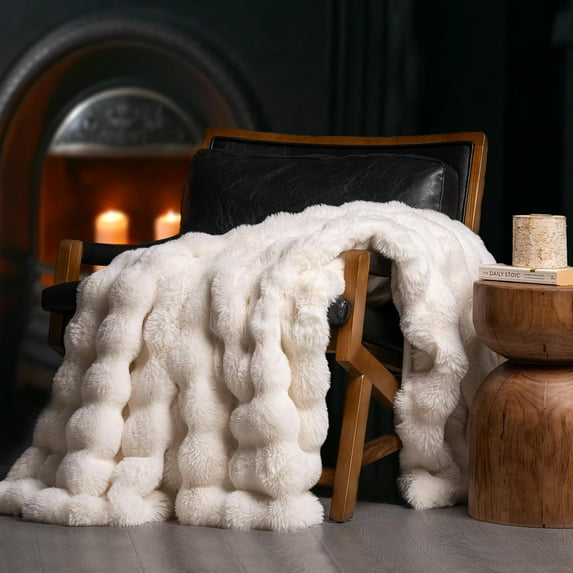 EVERGRACE Ultra Soft Luxury Fluffy Ridgeline Faux Rabbit Fur Throw Blanket, Thick Warm Bubble Throw for Bed, Cozy Plush Reversible Blankets for Couch, Chair, Sofa, Ivory White, 60x80 Inches, 870 GSM
