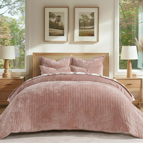 EVERGRACE Velvet Quilt Set King Size, Luxurious Soft Striped Channel Bedding Set, Lightweight Velvet Comforter for All Season, Oversized Bedspread Coverlet with 2 Matching Shams, Pink Clay