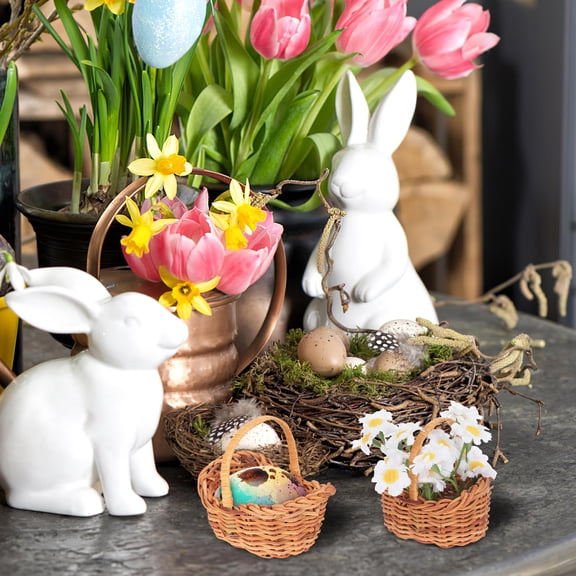 EXHUMKY Small Woven Willow Basket in Light Brown for Flower Display and Storage
