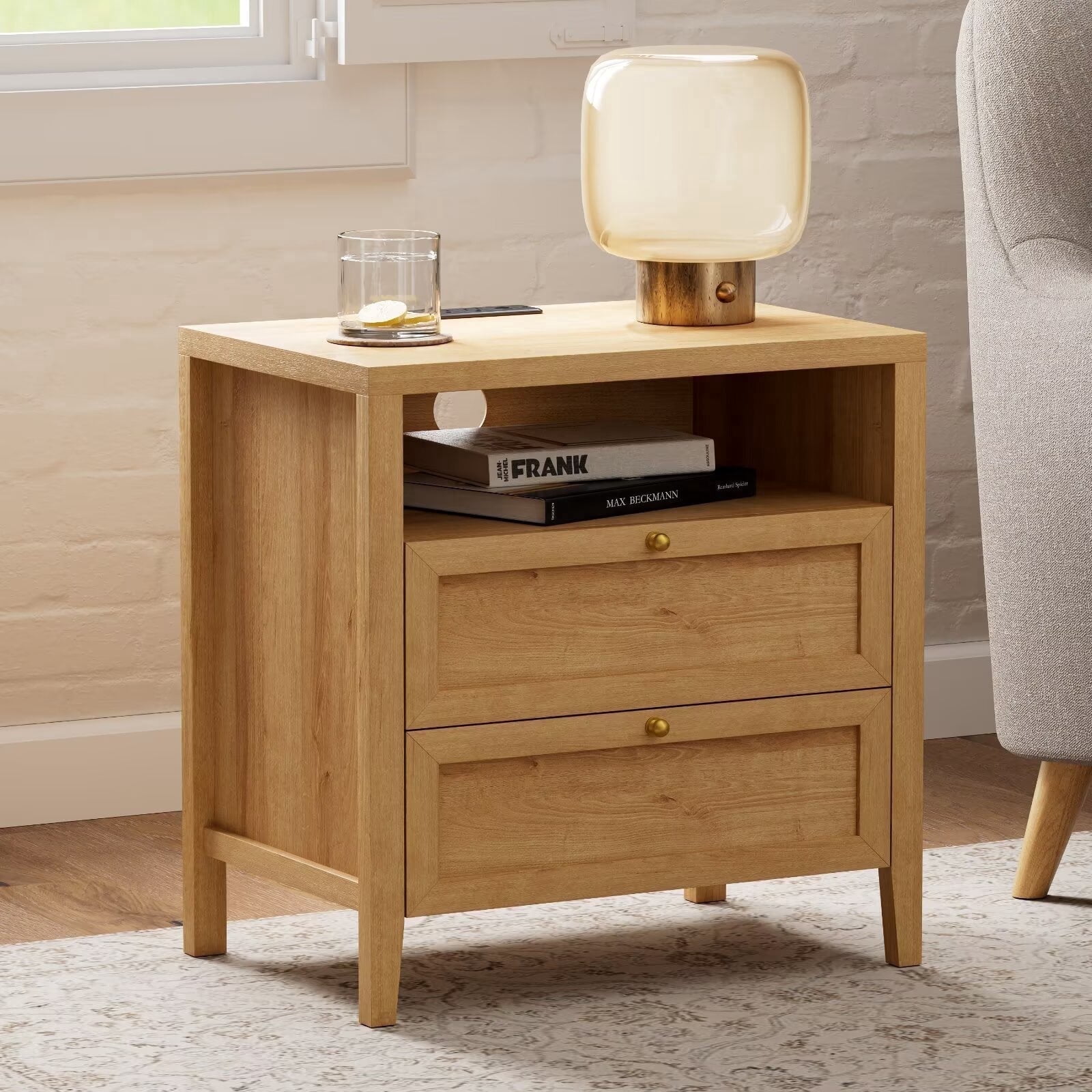 EYYTHUNG Modern Nightstand with 2 Drawers Wooden End Table with Charging Station Farmhouse Night Stand Bedside Side Table with Storage Open Shelf, Natural Oak