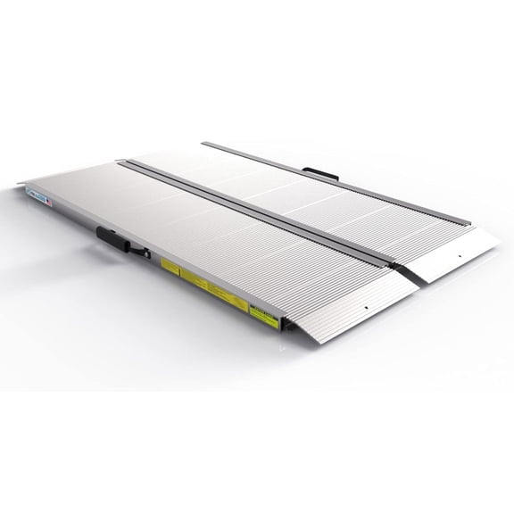 EZ-ACCESS TRAVERSE SINGLEFOLD EDGELESS RAMP 4-FT