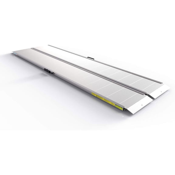 EZ-ACCESS TRAVERSE SINGLEFOLD EDGELESS RAMP 8-FT