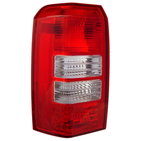 Tail Light Rear Back Lamp for 08-15 Jeep Patriot Driver Left