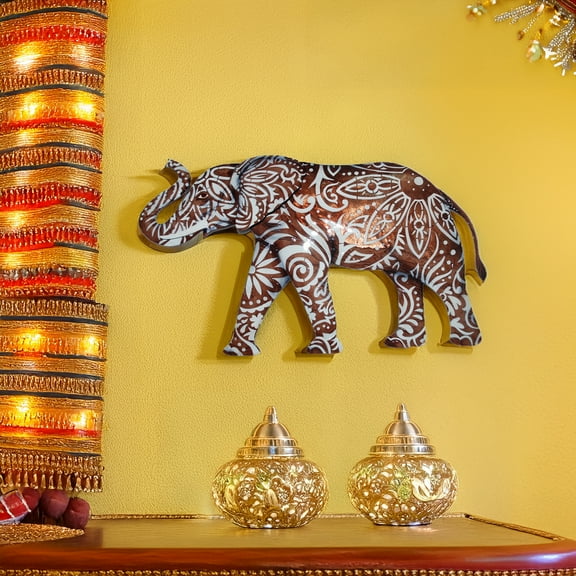 Eangee Elephant Wall Decor Brown