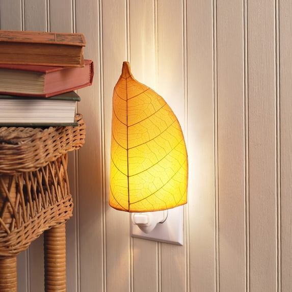 Eangee Leaf Night Light Orange