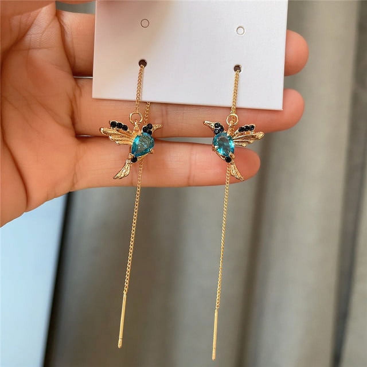How to Wear Different Types of Earrings (and look great)