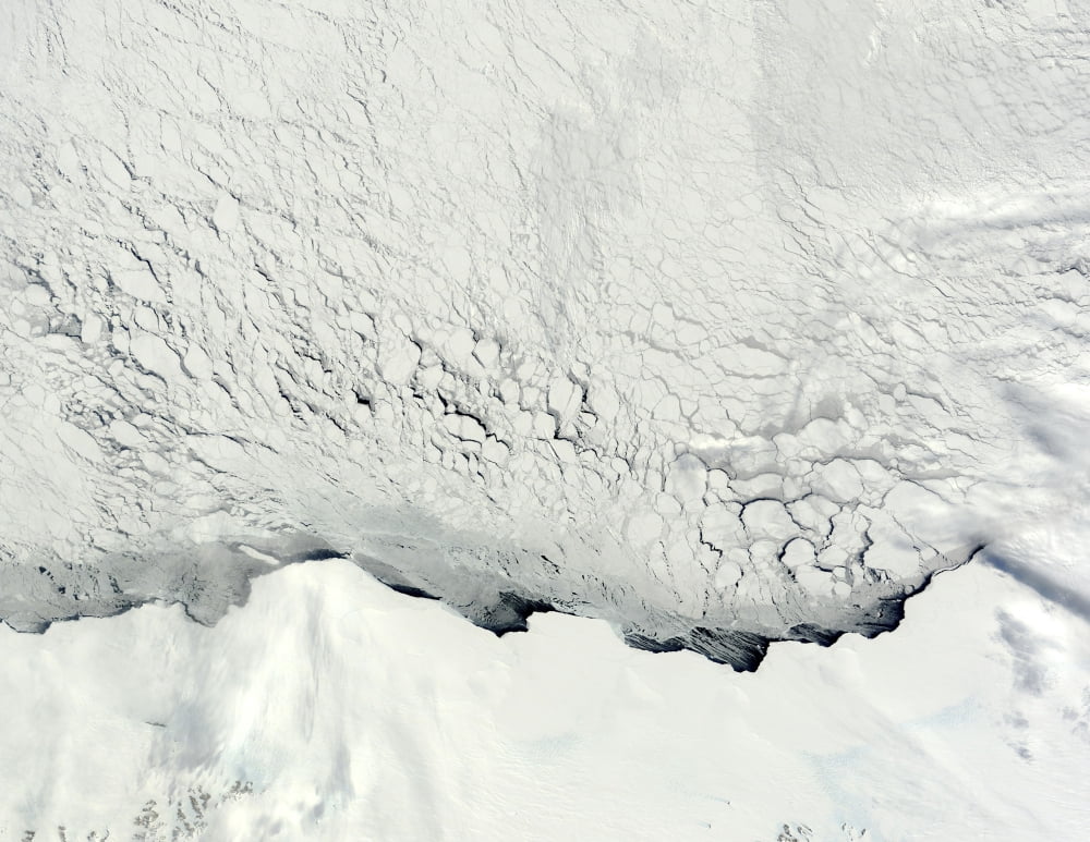 Early spring in the Antarctic Canvas Art - Stocktrek Images (32 x 25)