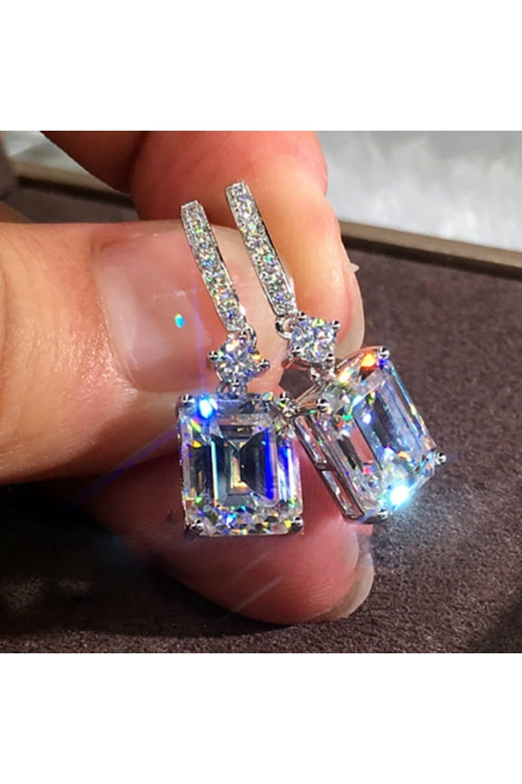 Earrings Set for Women Elegant Synthetic Wedding Jewelry Pair for Brides and Everyday Wear