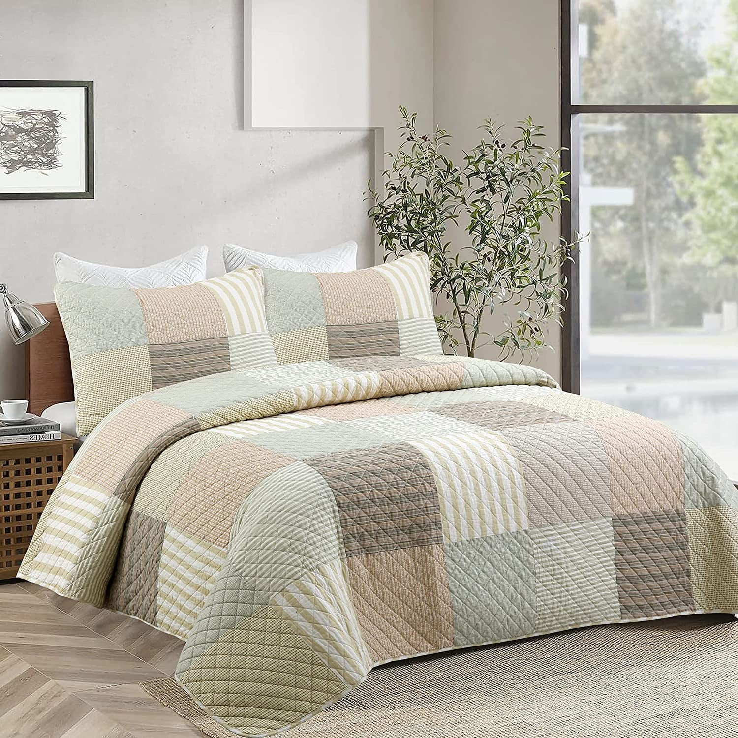 Queen Brown Cotton Reversible Patchwork Quilt Set