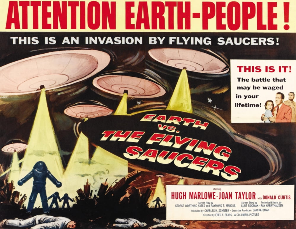 Earth Vs The Flying Saucers Canvas Art - (28 x 22)