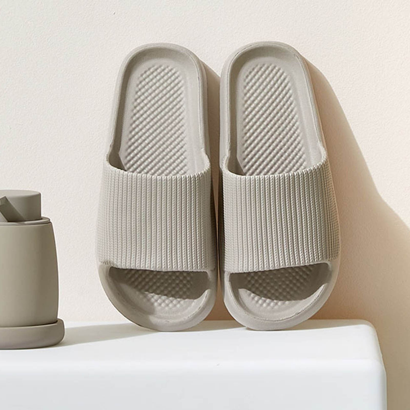 Mens Casual Shoes Men Flip Flops Fashion All Seasons Men Slippers Flat Bottom Lightweight Home Bathroom Non Slip Comfortable Open Toe Solid Color Grey 10.5