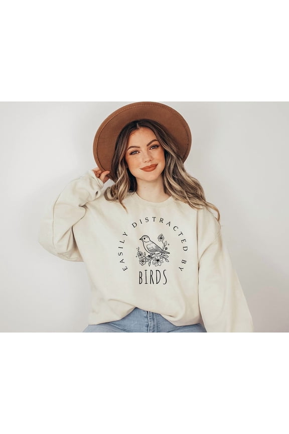 Easily Distracted By Birds Bird Watching Nature Lover Sweatshirt All size S-3XL