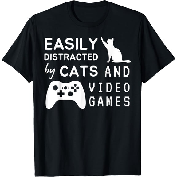 Easily distracted by cats and video games Funny cats lovers T-Shirt