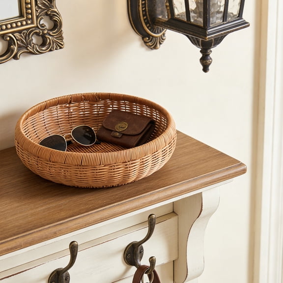 Easter Baskets​ Round Hand-Woven Beige Wicker Basket Grid Texture Reinforced Rim Sturdy Flat Base Rustic Shallow Tabletop Storage Container