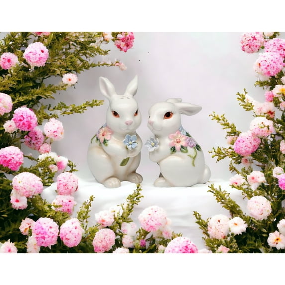 Easter Bunny Salt and Pepper Shakers Flower Design Spring