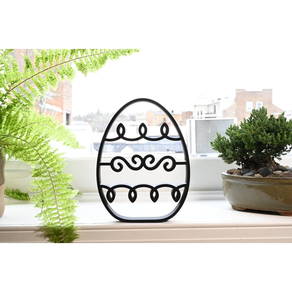 Squiggly Wave Easter Egg Decor, Minimalist Line Art Sculpture Accent