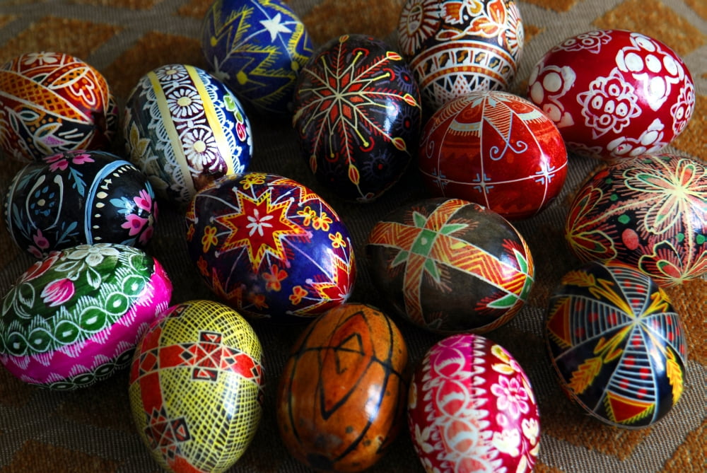 Easter Eggs Canvas Art - Doug Ohman (24 x 17)