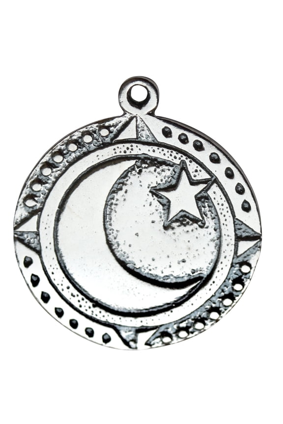 Heulsaf Y Gaeaf (Dec 10 - Dec 31) Birth Charm To Invoke Charisma