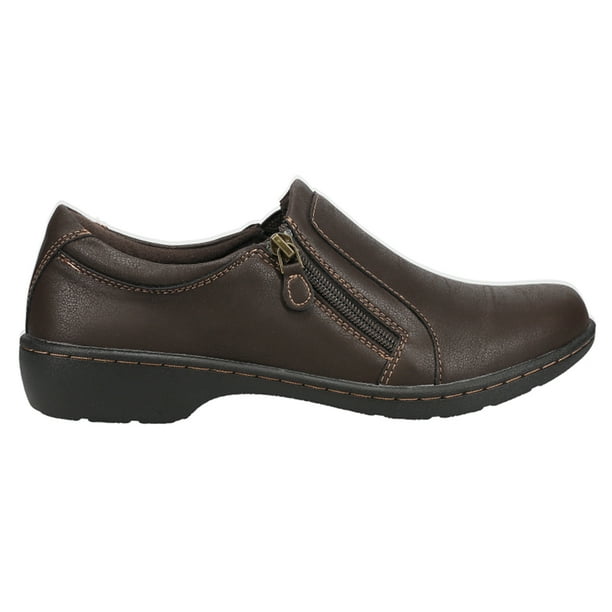 Eastland clogs outlet
