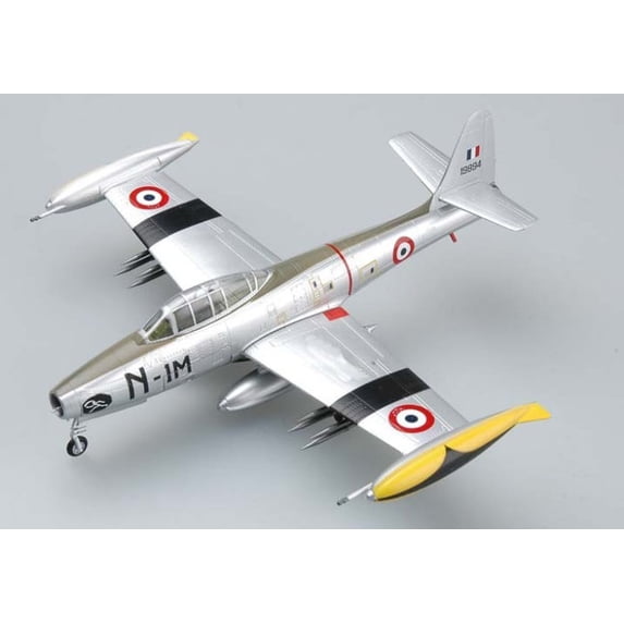 Easy Model 36802 Republic F-84G Thunderjet French Air Fore 1952 1/72 Scale Model