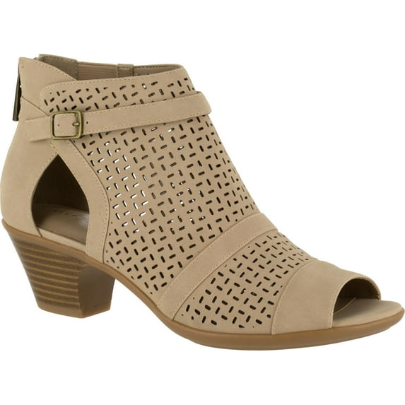 Easy Street Carrigan Sandals (Women)